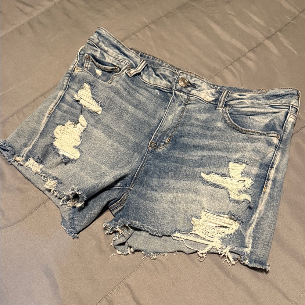 American Eagle Outfitters